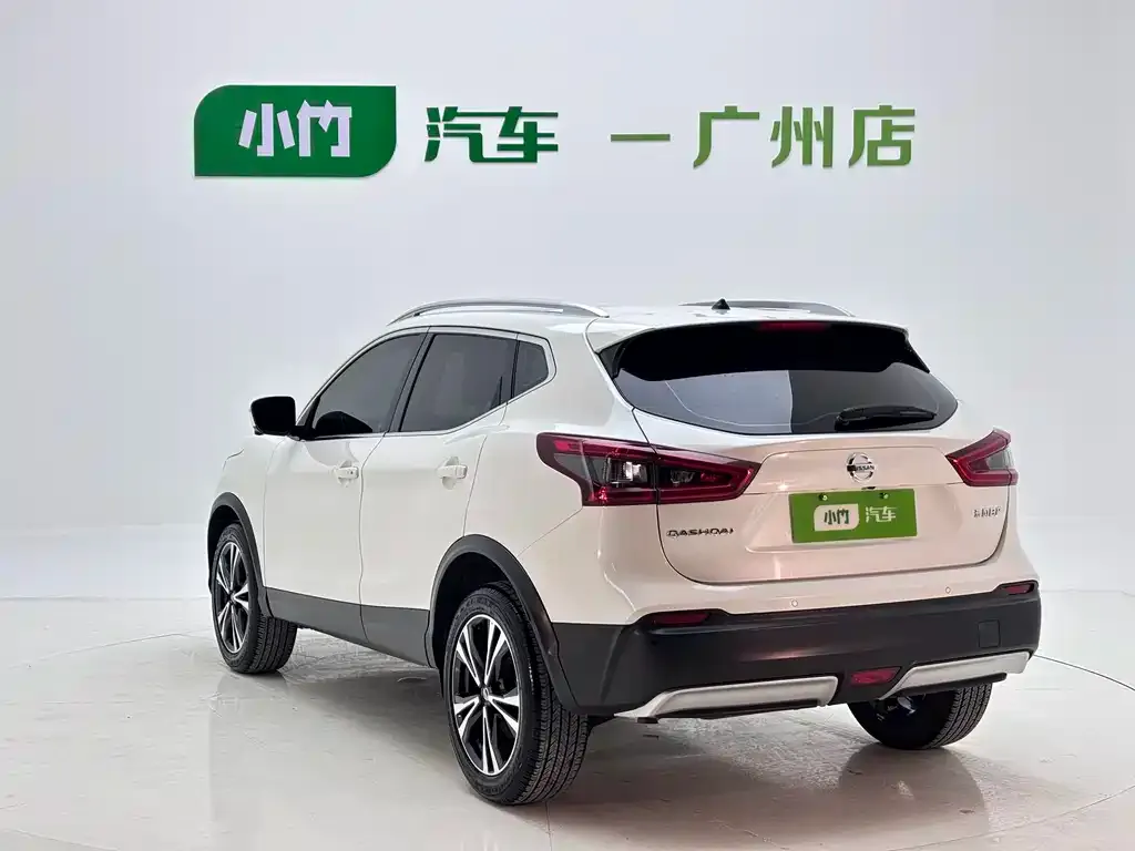 Nissan Qashqai — фото 5