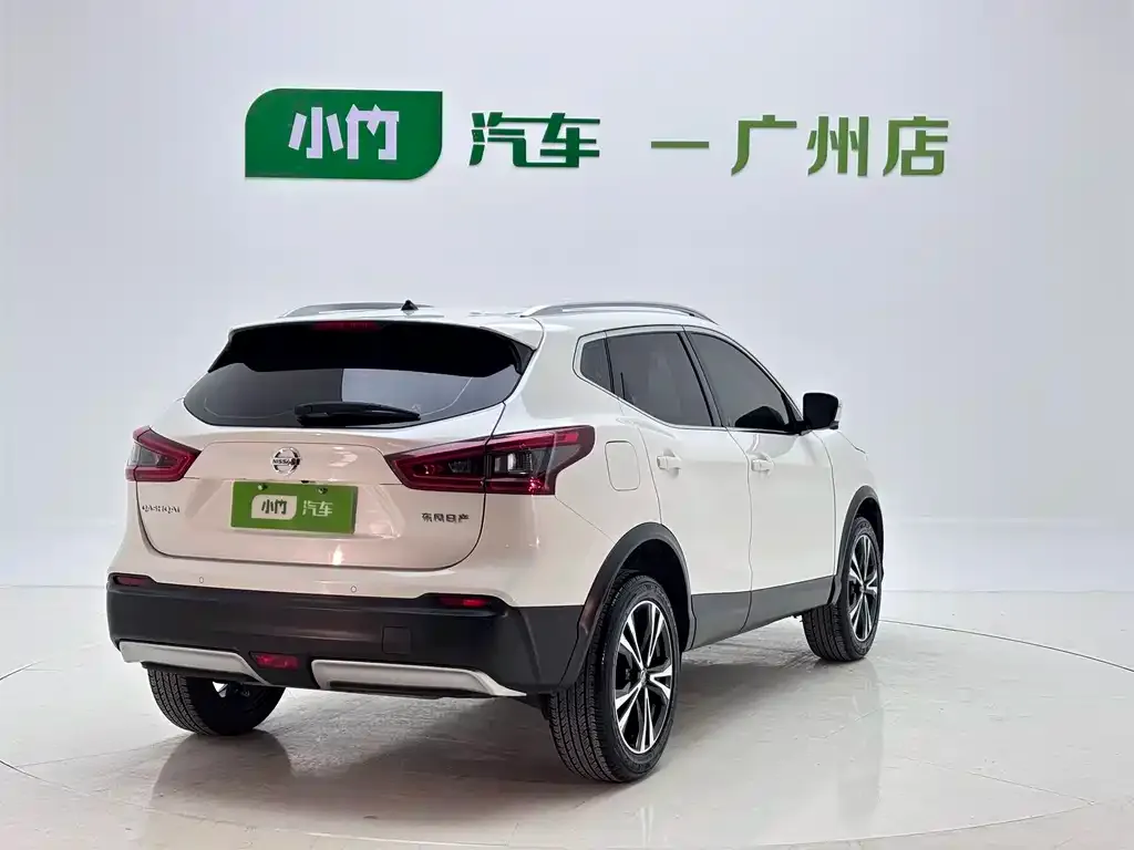 Nissan Qashqai — фото 7
