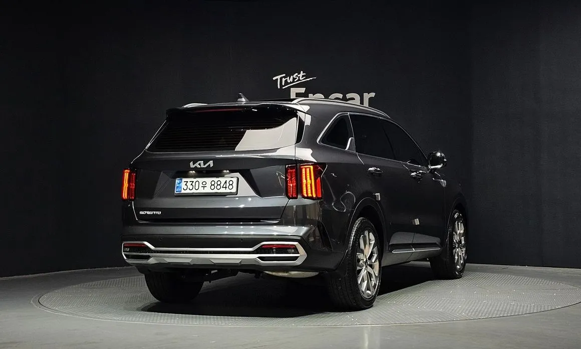 Kia Sorento — фото 7