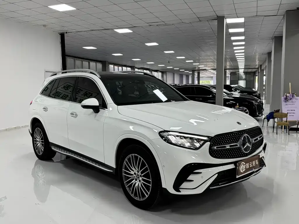 Mercedes-Benz GLC — фото 3