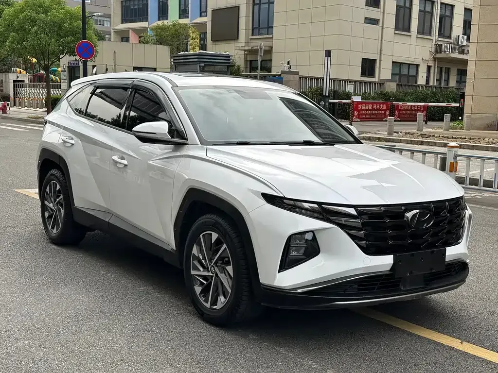 Hyundai Tucson — фото 6
