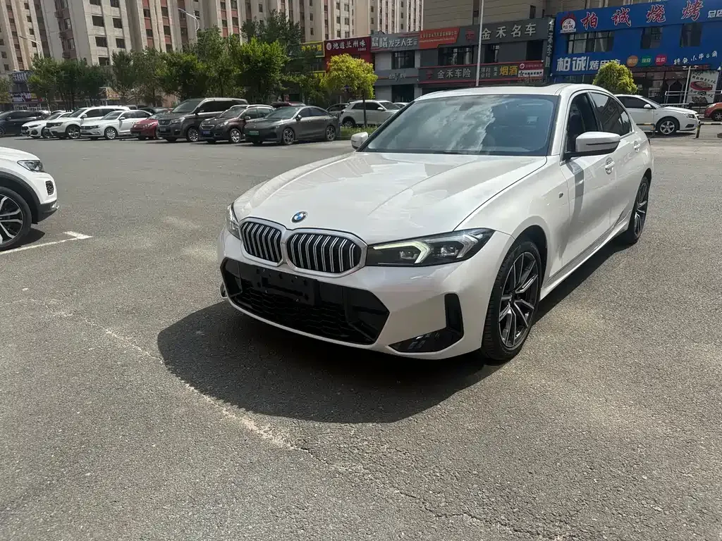 BMW 3 Series — фото 1