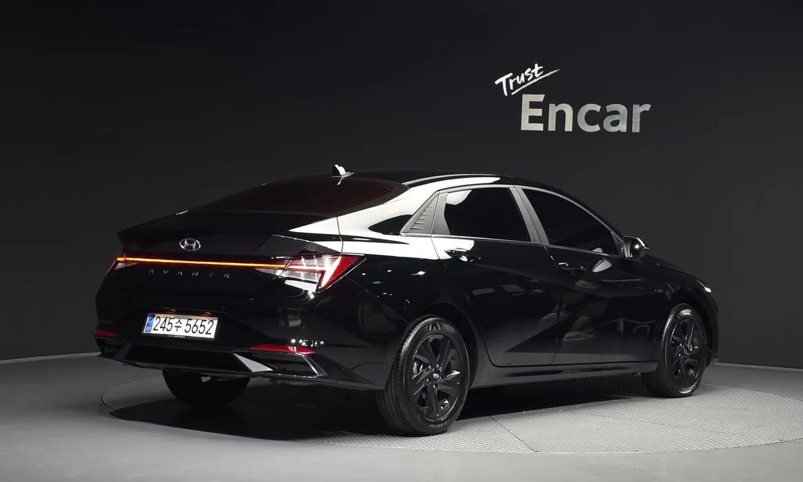 Hyundai AVANTE — фото 2