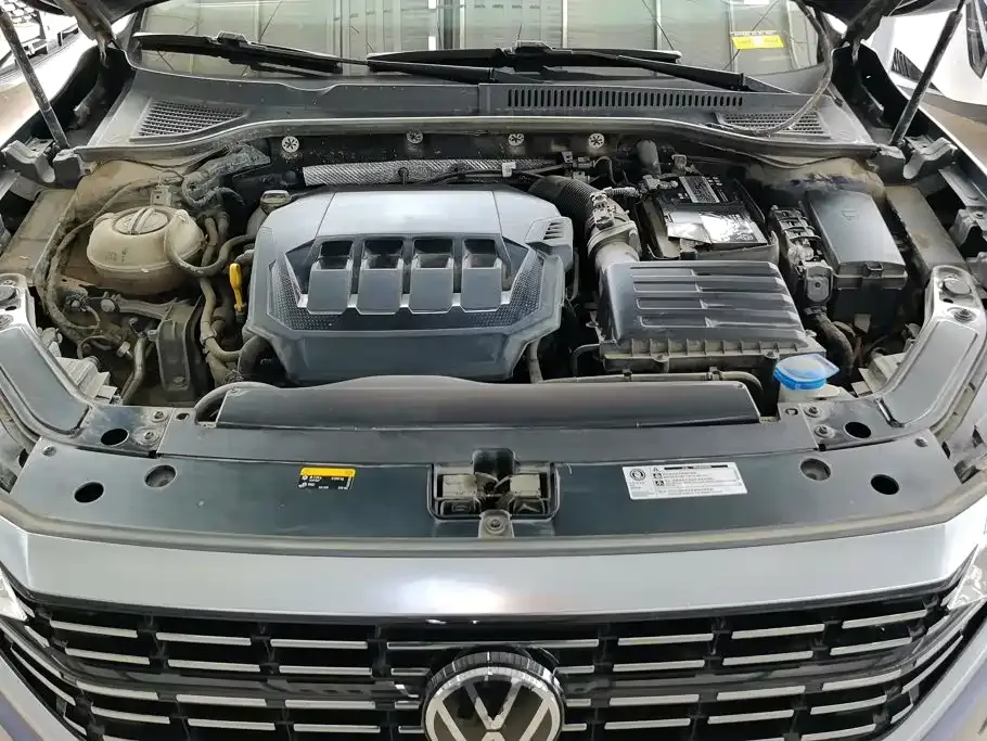 Volkswagen Passat — фото 5