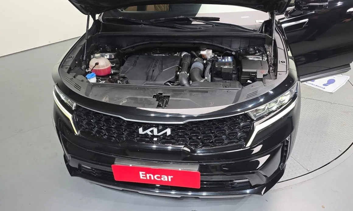 Kia Sorento — фото 10