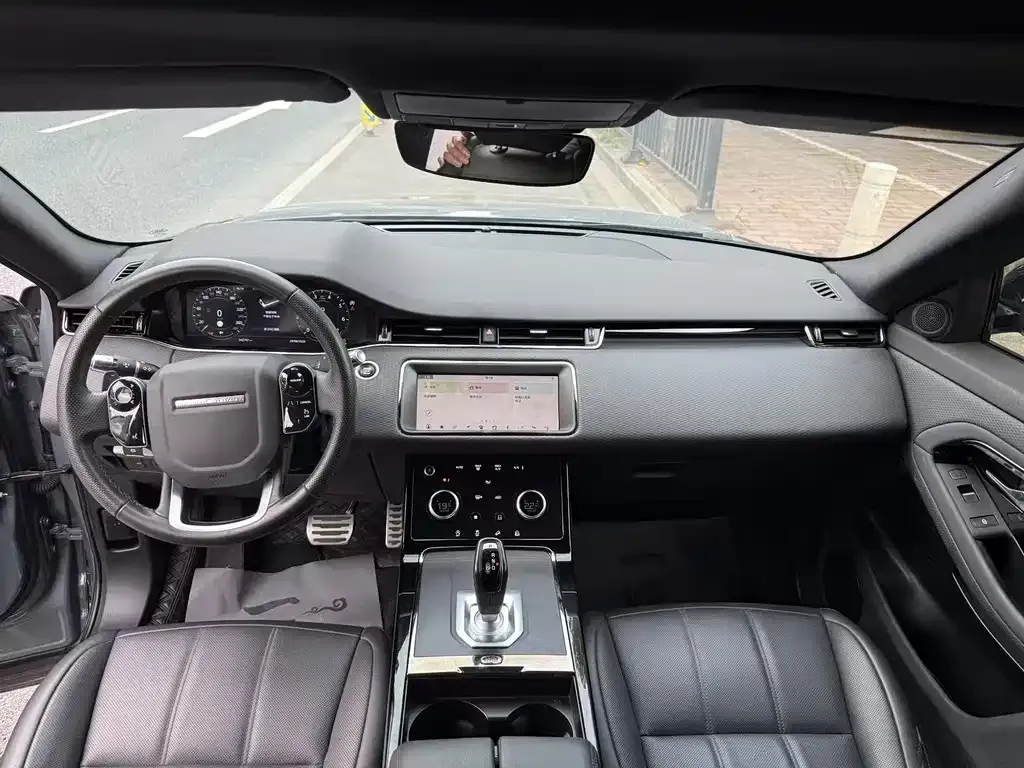 Land Rover Evoque — фото 4