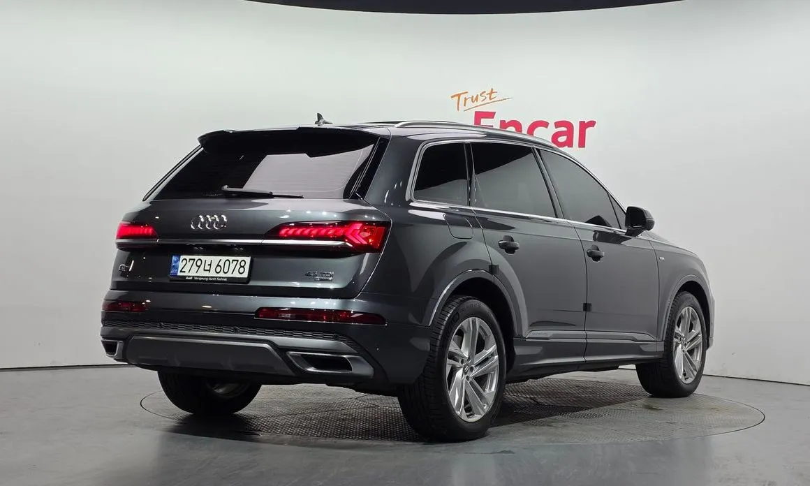 Audi Q7 — фото 3