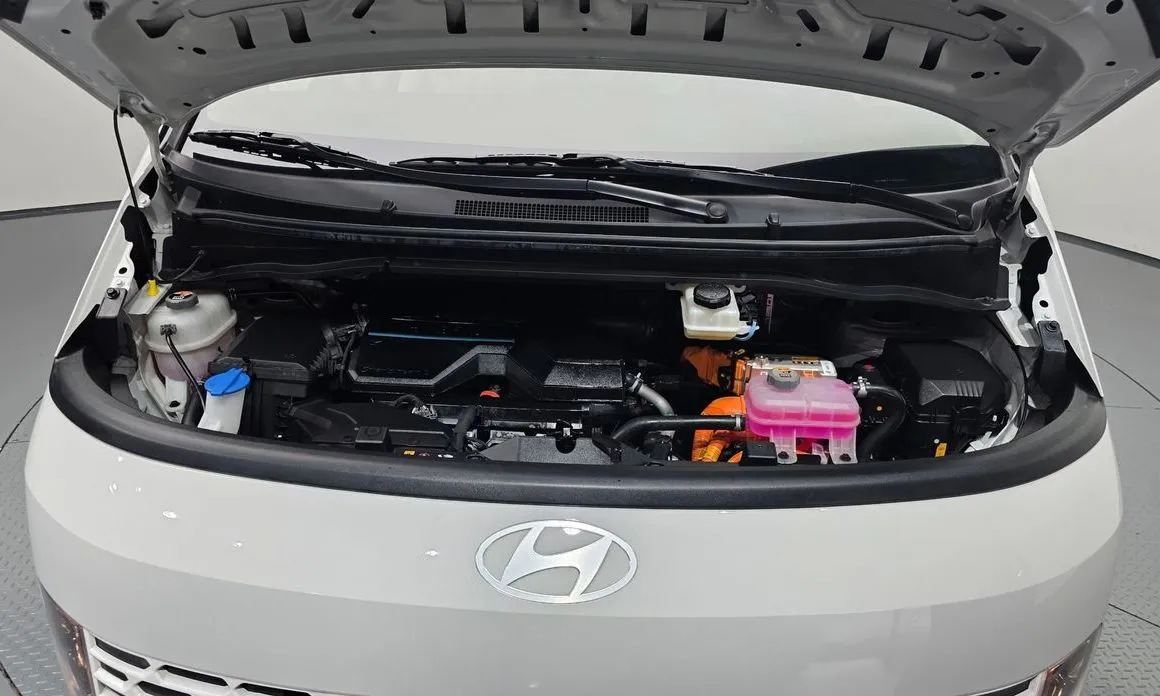 Hyundai Staria — фото 10