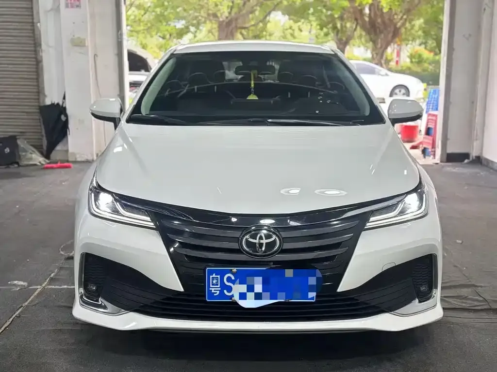 Toyota Allion — фото 3