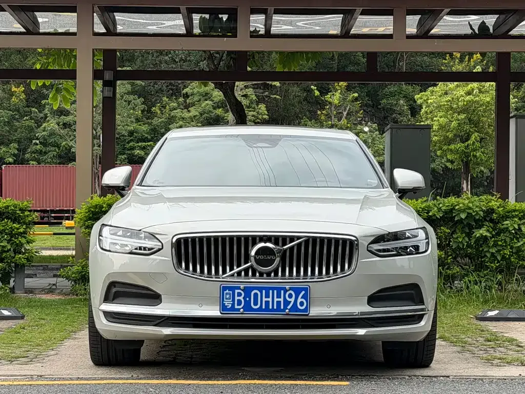 Volvo S90 — фото 9