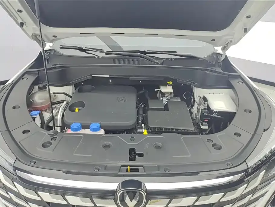 Changan UNI-Z New Energy 2024 из CN, фото 10
