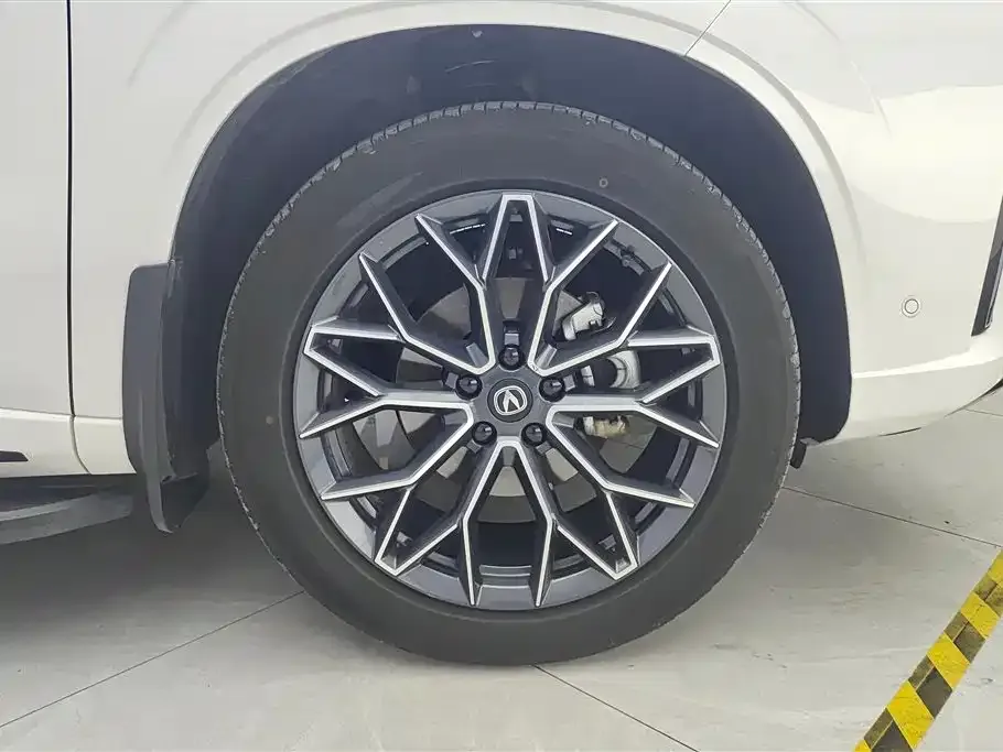 Changan UNI-Z New Energy 2024 из CN, фото 9
