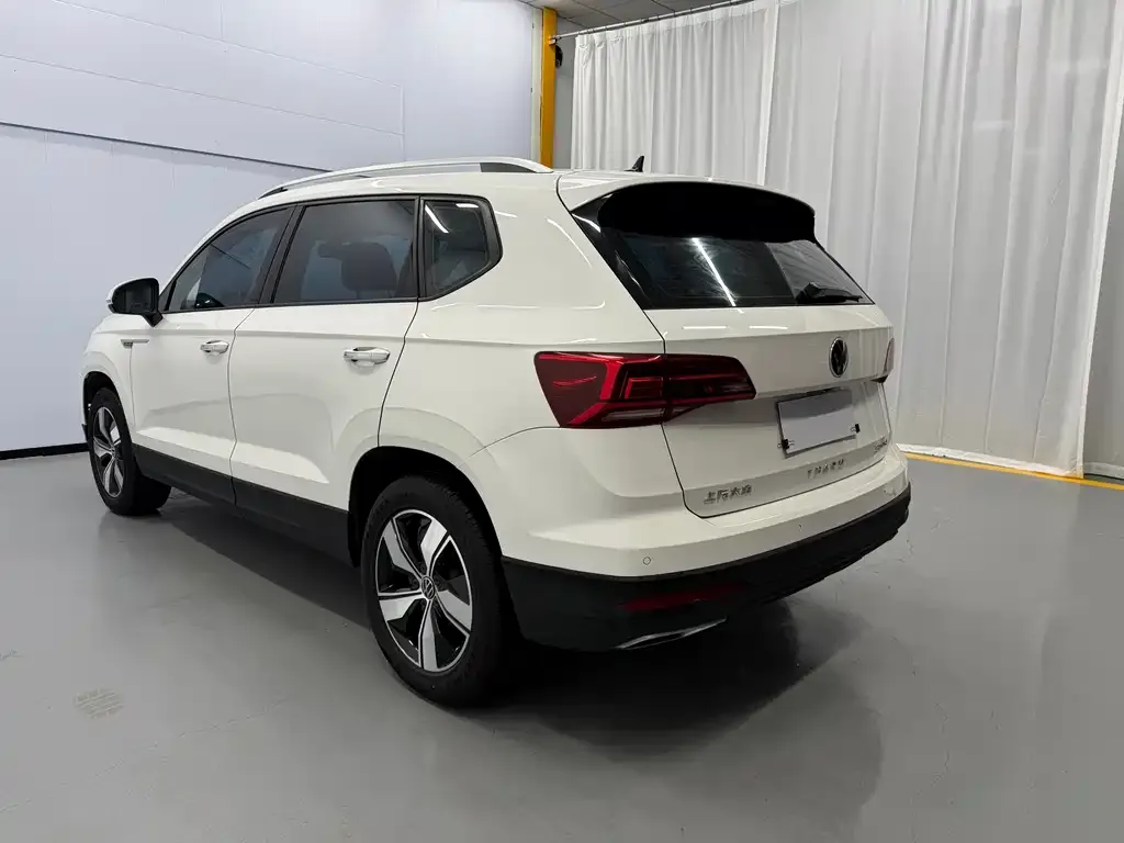Volkswagen Tharu — фото 3