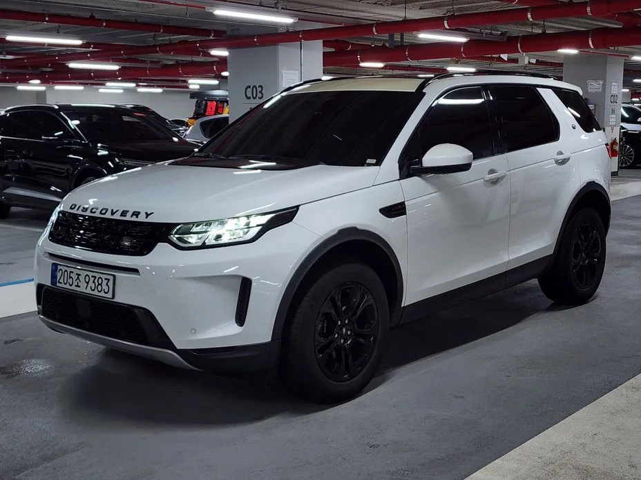 Land Rover Discovery Sport — фото 1