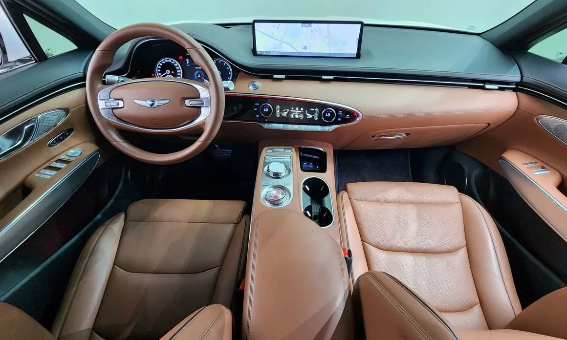 Genesis GV70 — фото 10