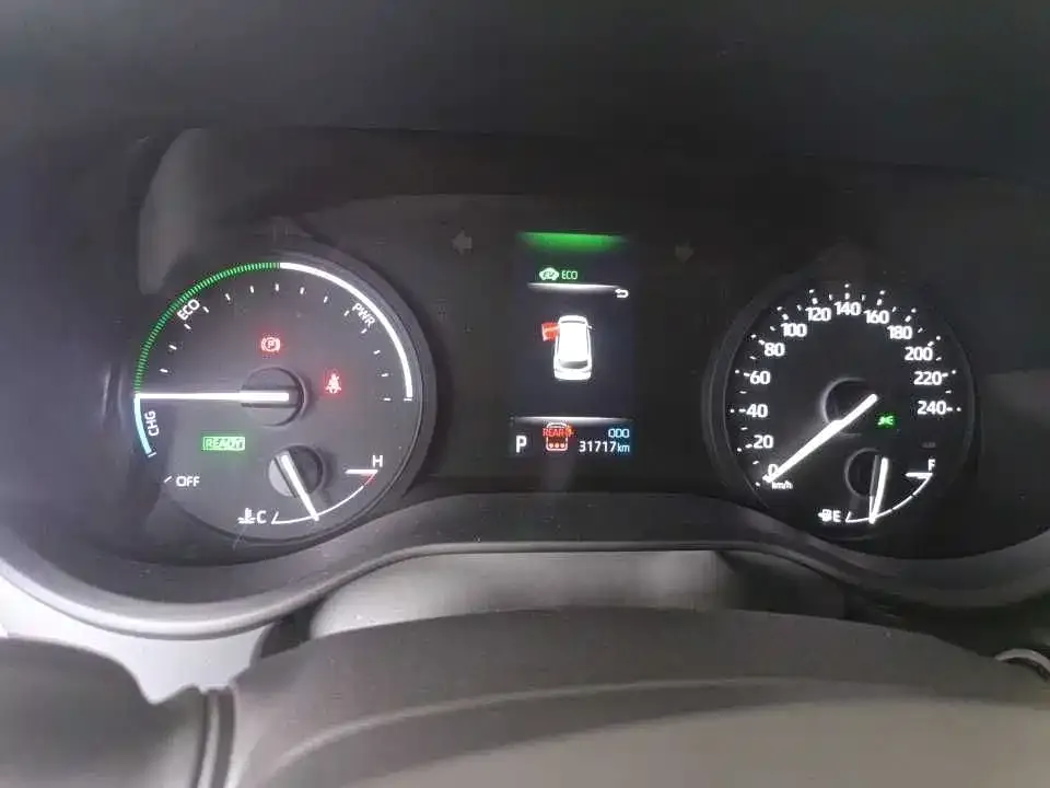 Toyota Sienna — фото 2