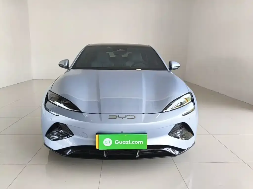 BYD Seal — фото 2