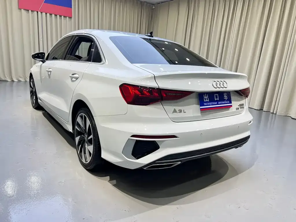 Audi A3 — фото 8