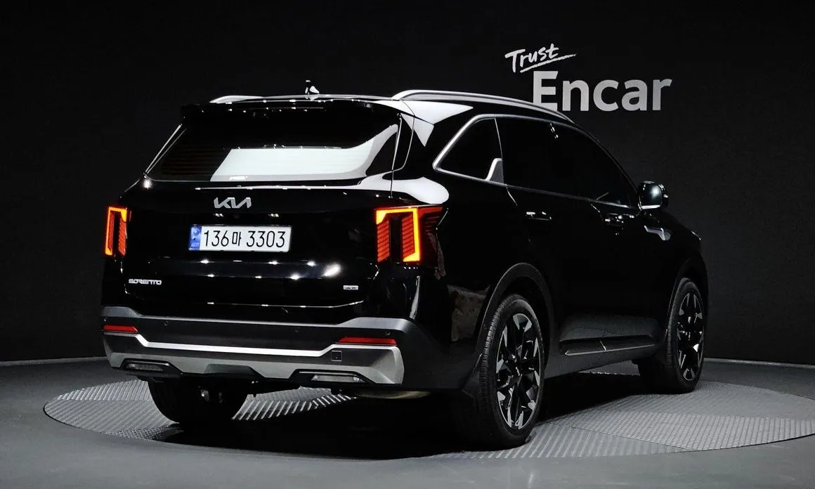 Kia Sorento — фото 4