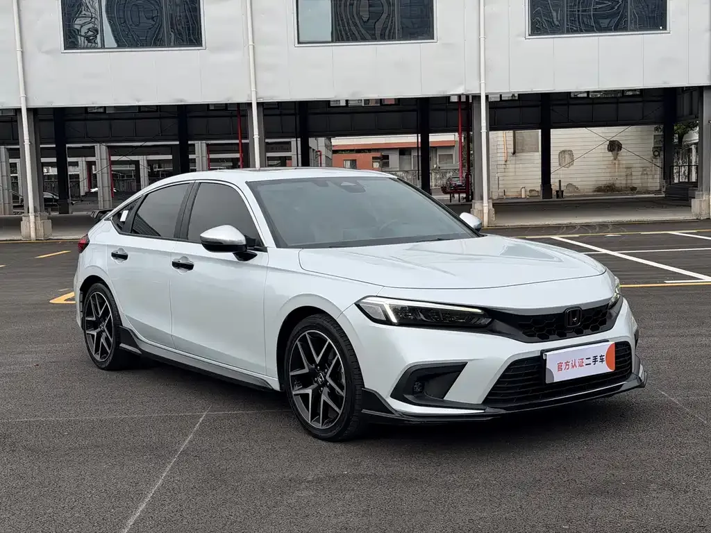 Honda Civic — фото 10