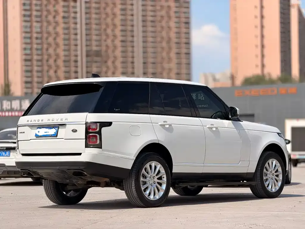 Land Rover Range Rover 2021 из CN, фото 3