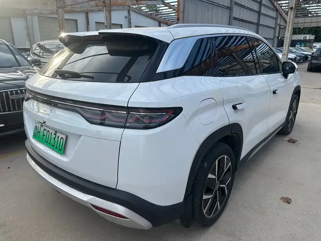 BYD L DM-i 2024 из CN, фото 3