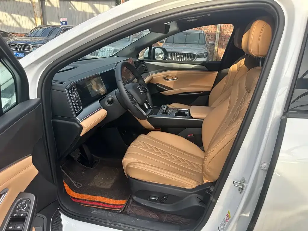 BYD L DM-i 2024 из CN, фото 8