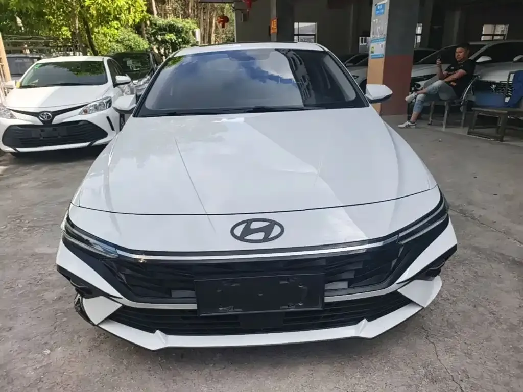 Hyundai Elantra 2024 из CN, фото 7