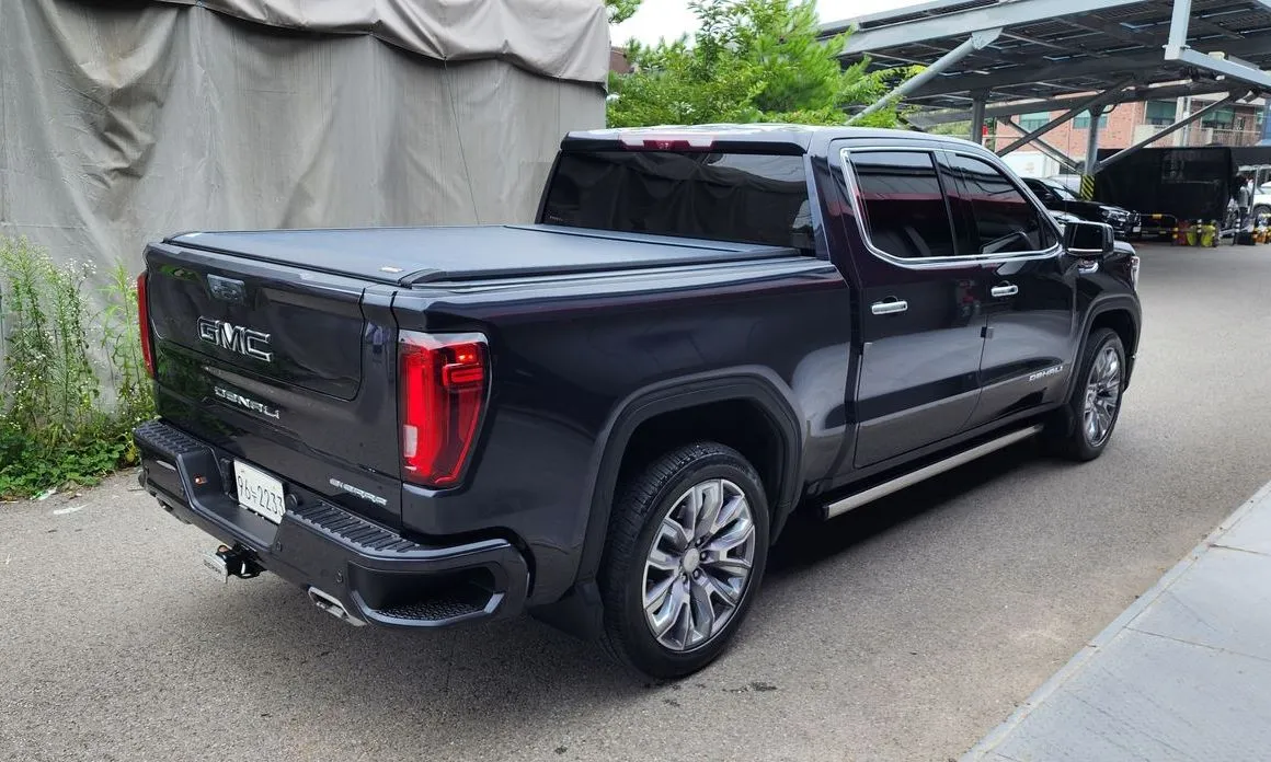 GMC Sierra — фото 8