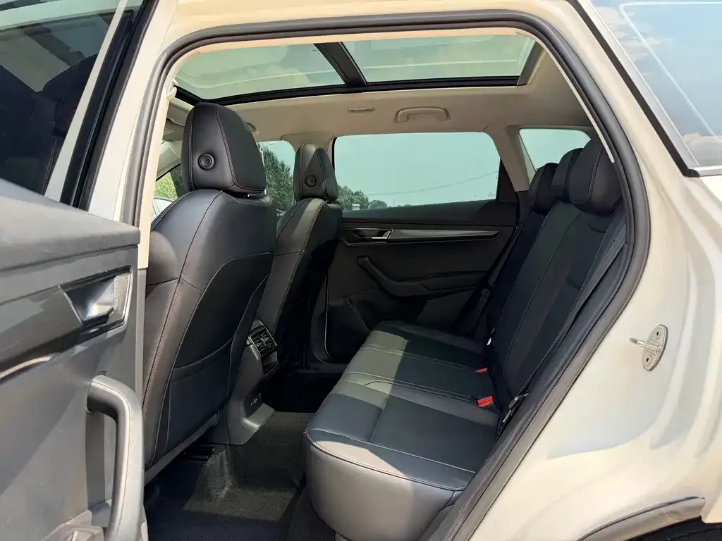 Skoda Karoq — фото 3