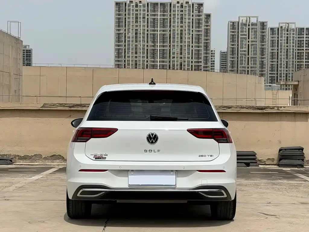 Volkswagen Golf — фото 4