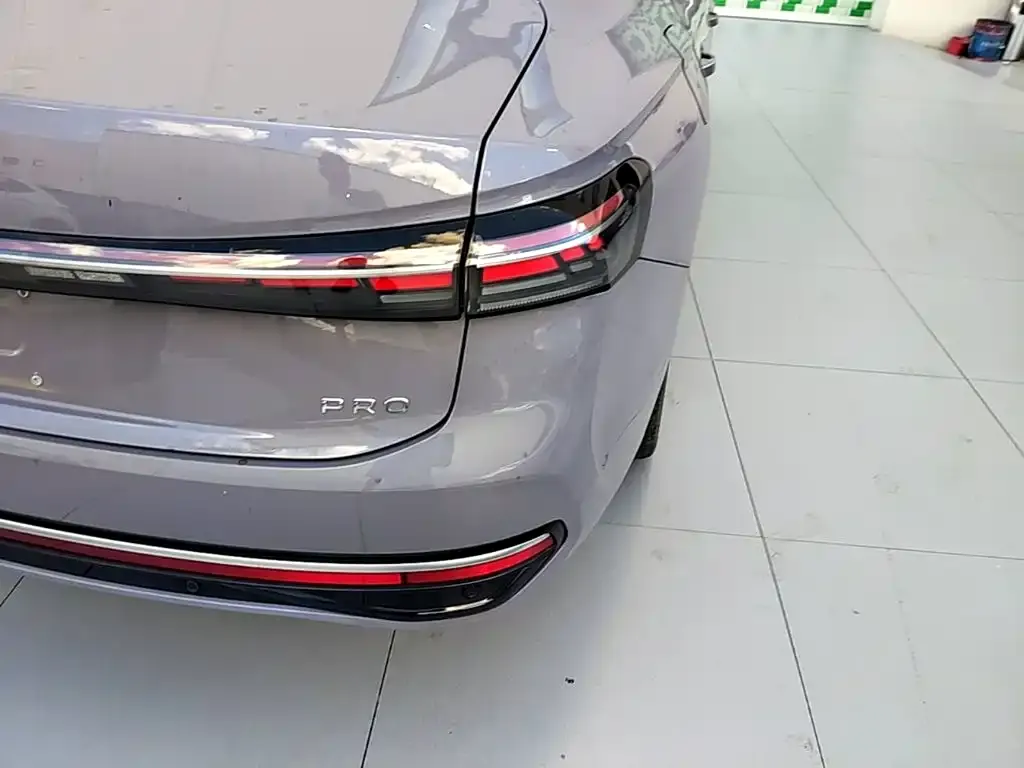 Volkswagen Passat — фото 6