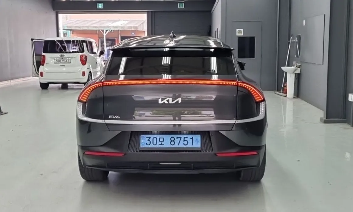 Kia EV6 — фото 9