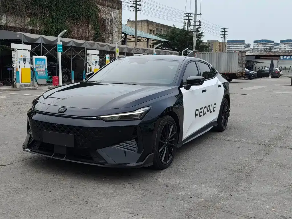 Changan UNI-V