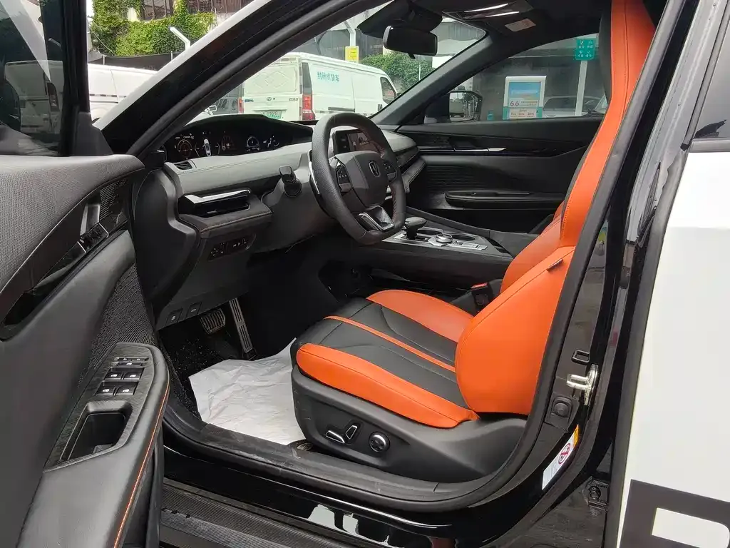 Changan UNI-V 2024 из CN, фото 3