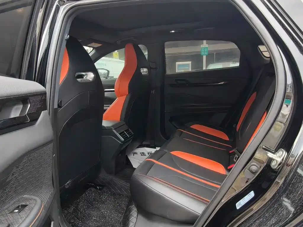 Changan UNI-V 2024 из CN, фото 2