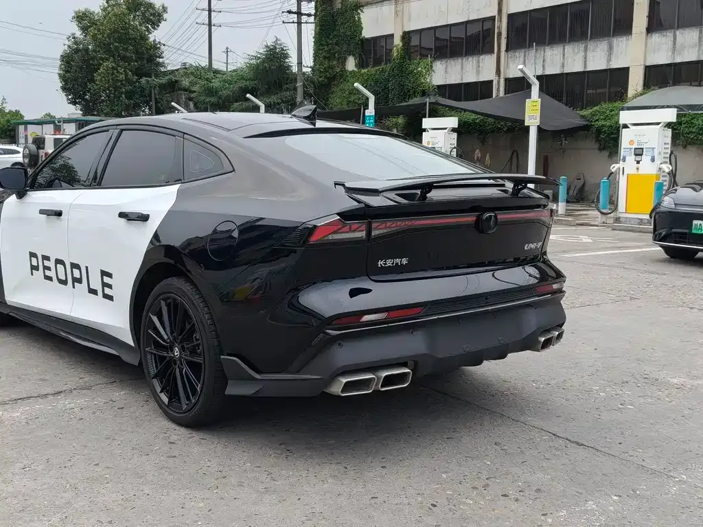 Changan UNI-V 2024 из CN, фото 4