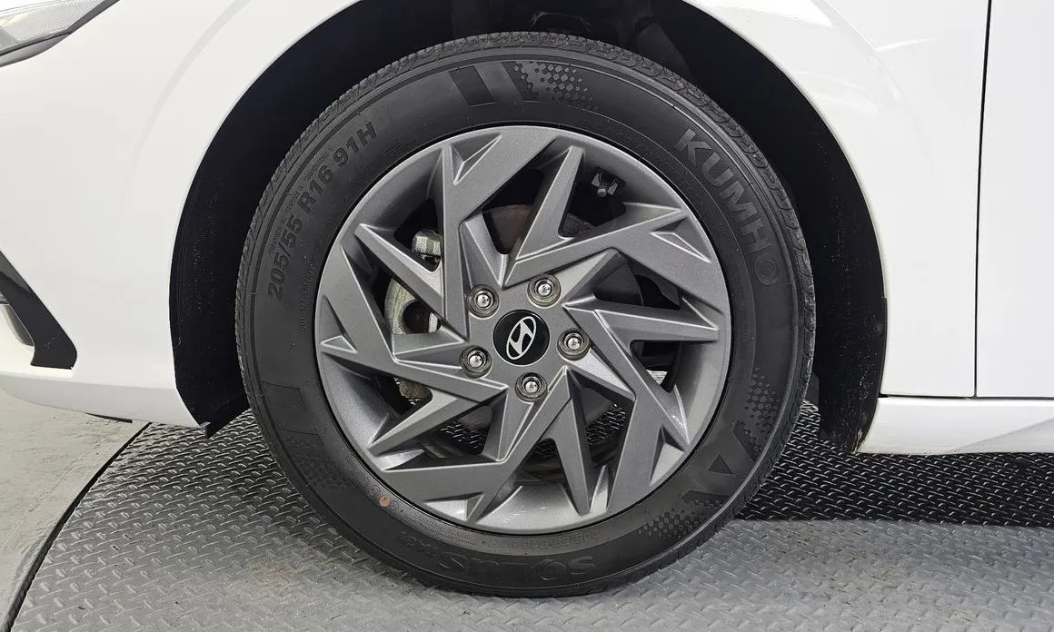 Hyundai AVANTE — фото 7