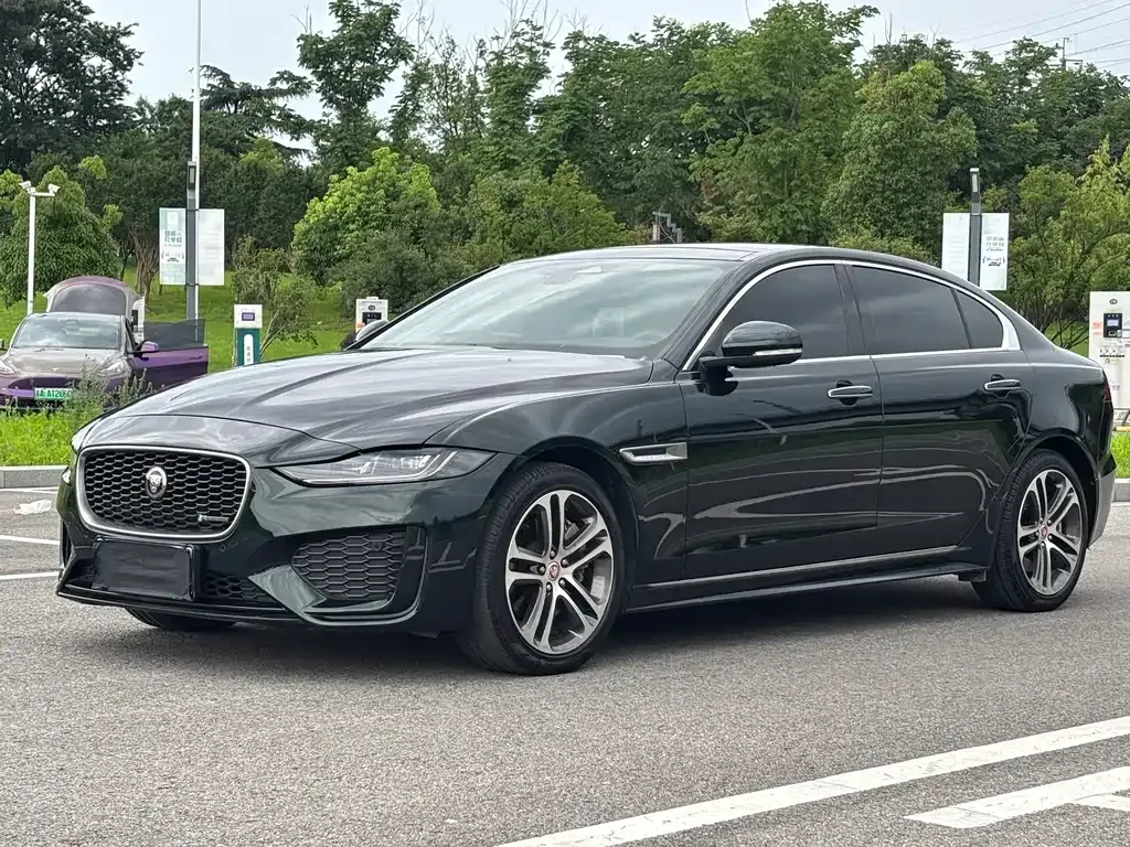 Jaguar XEL — фото 1