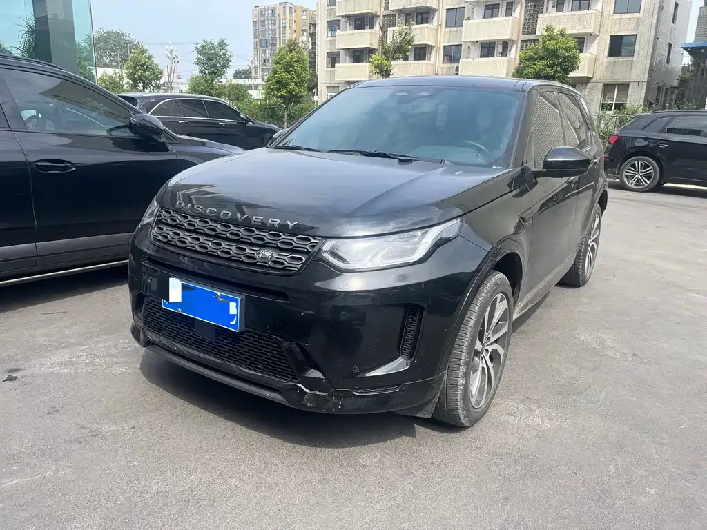 Land Rover Discovery Sport — фото 1
