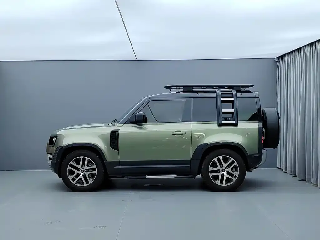 Land Rover Defender — фото 2