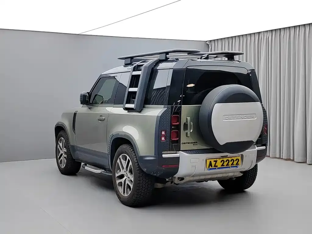Land Rover Defender — фото 8