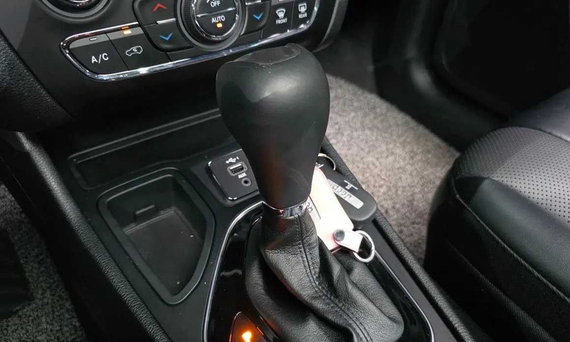 Jeep Cherokee 2022 из KR, фото 9