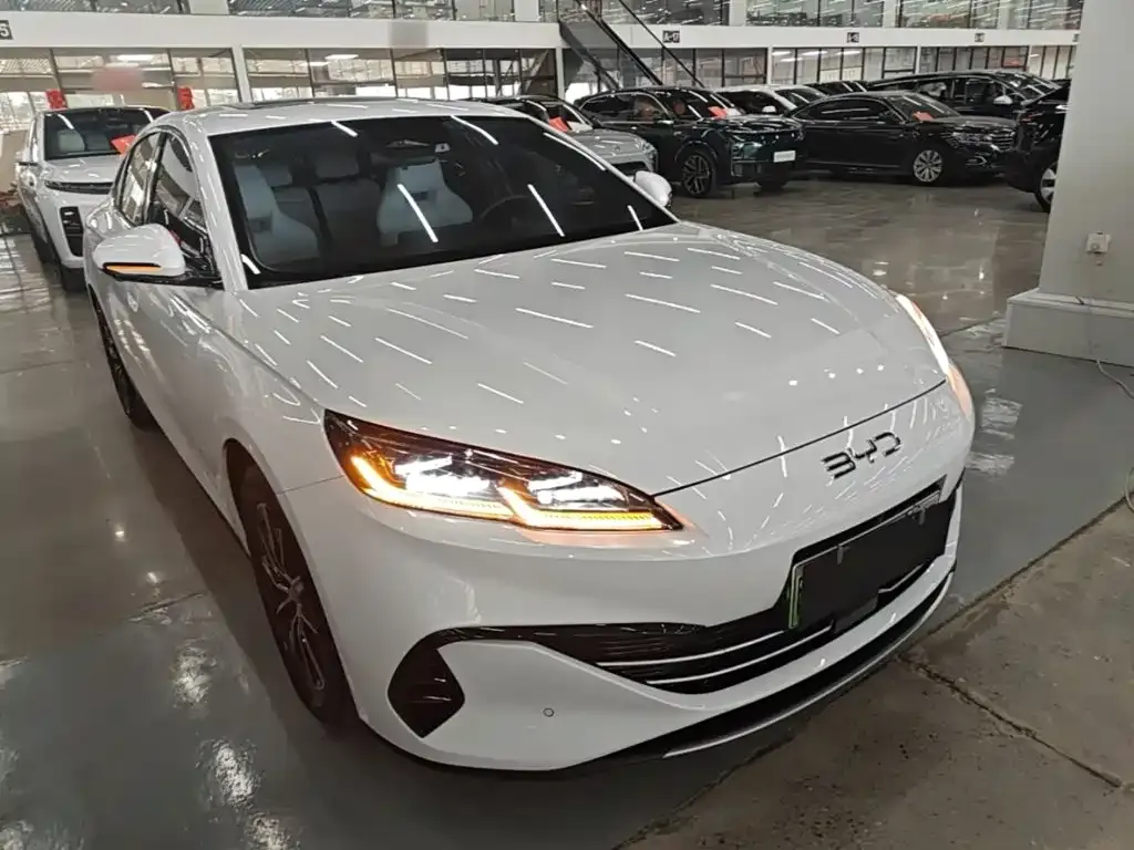 BYD Seal 06 — фото 10