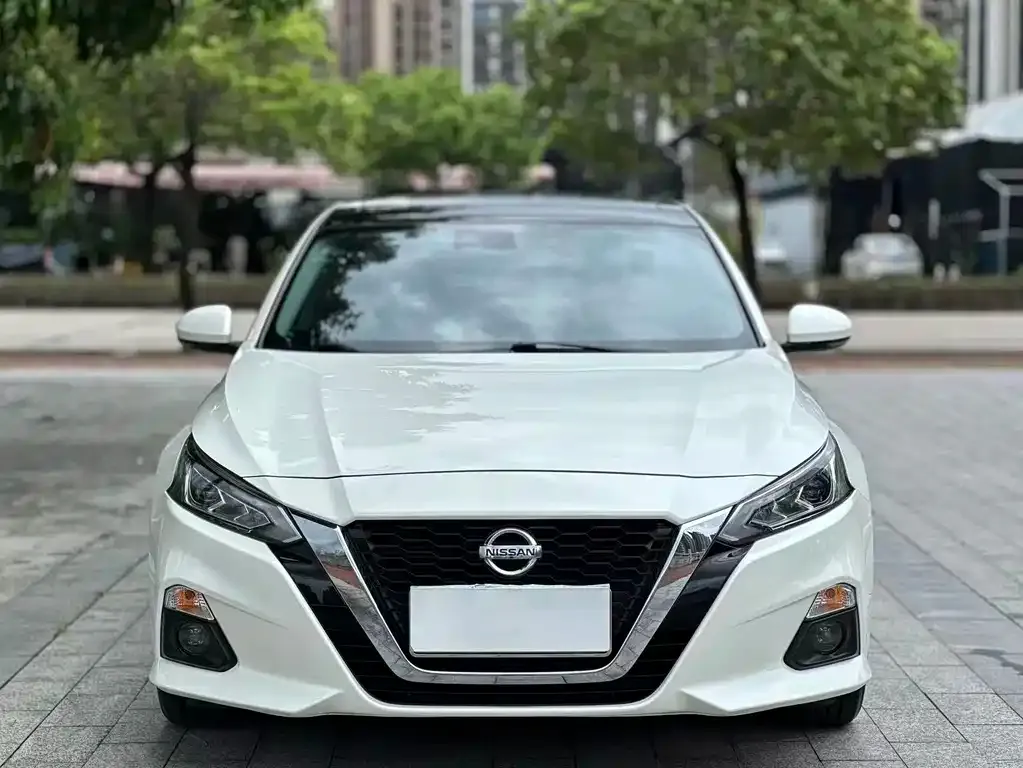 Nissan Teana — фото 5
