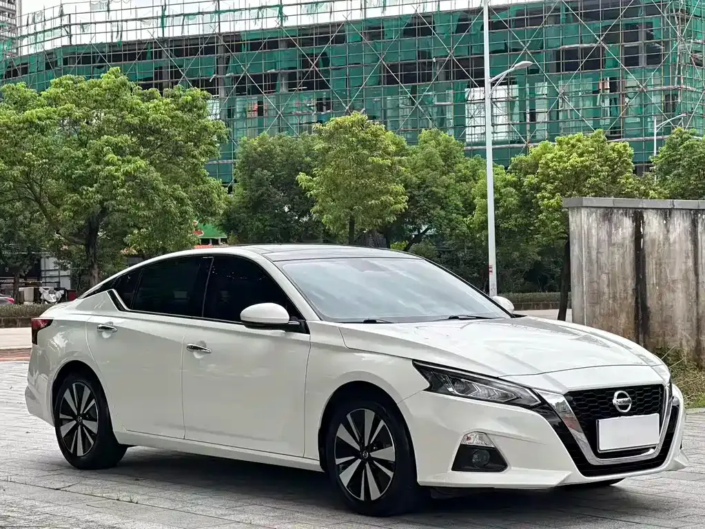 Nissan Teana — фото 7