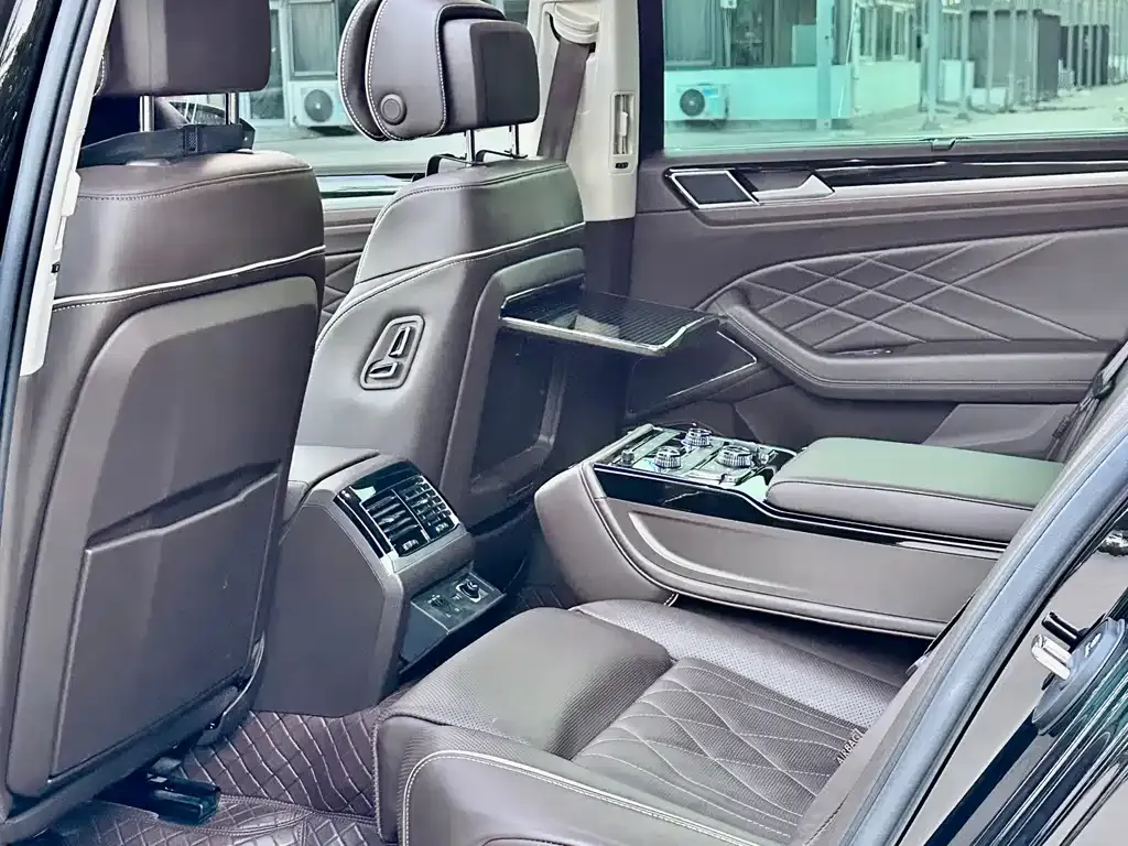 Volkswagen Phideon — фото 5