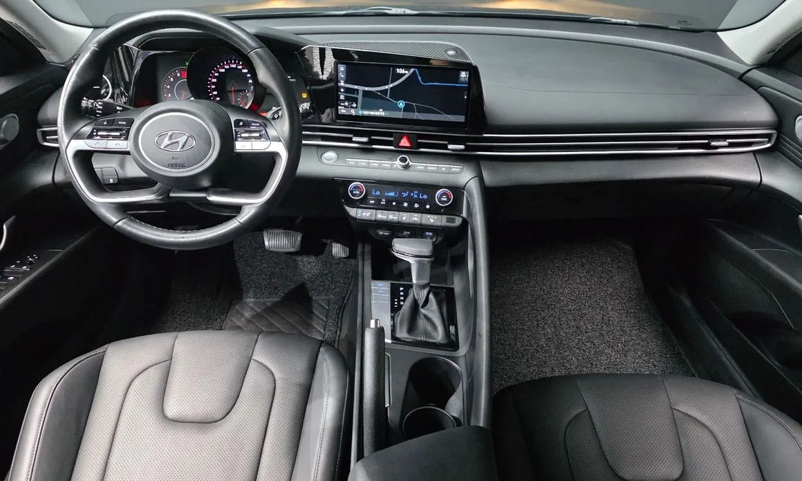 Hyundai AVANTE 2021 из KR, фото 8