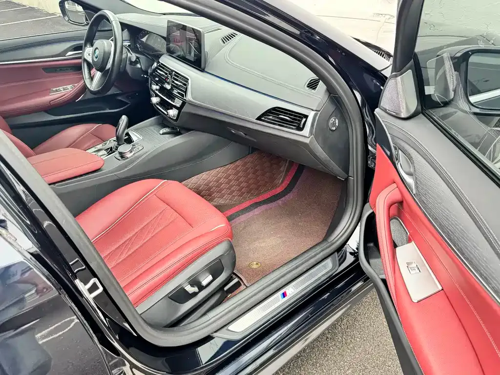 BMW 5 Series New Energy — фото 4