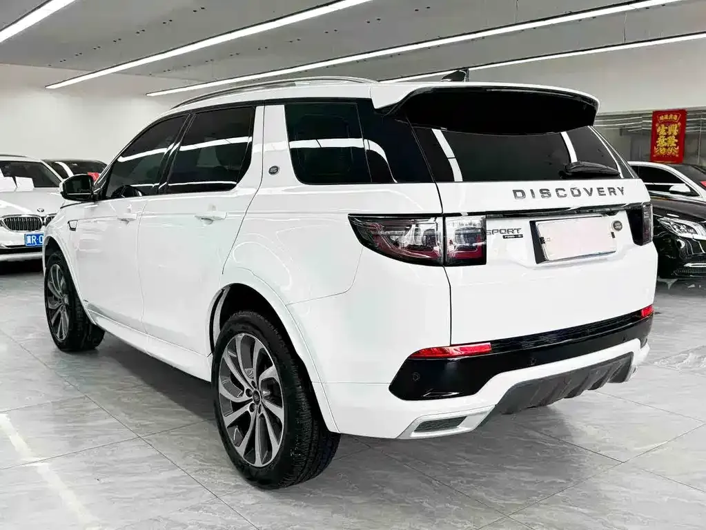 Land Rover Discovery Sport — фото 10
